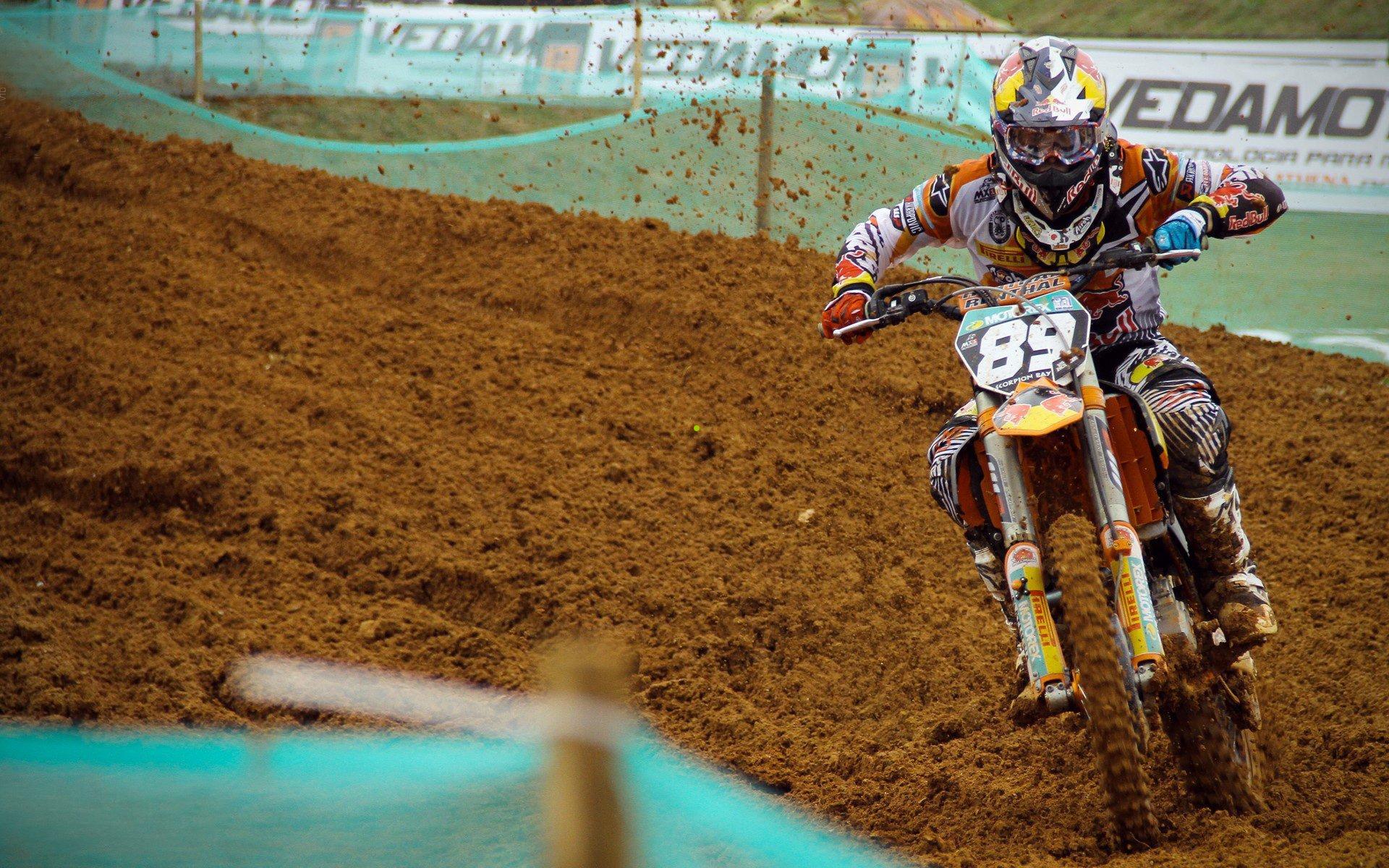 马德兴评苏粤大战，战术僵局精彩欠奉，恒大后发制人显韧性